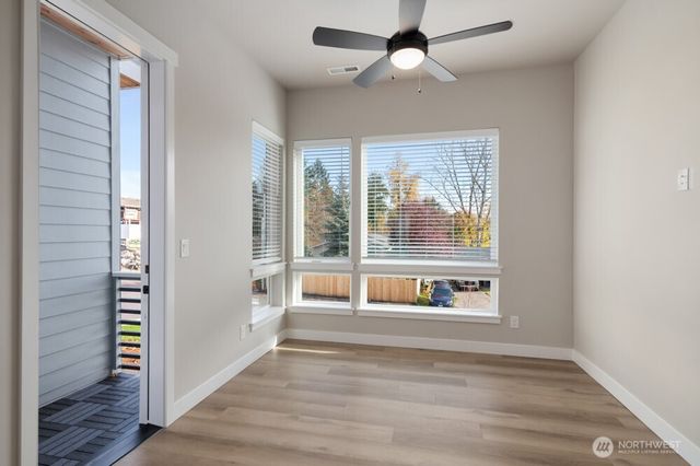 6611 S 128th Street, Seattle, WA 98178