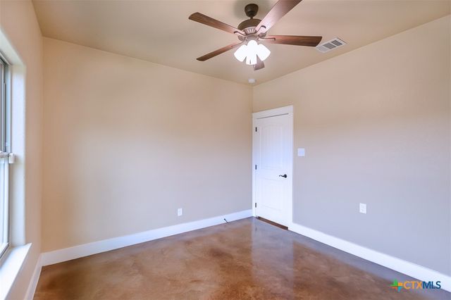 123 Hard Bargain Drive, Gatesville, TX 76528