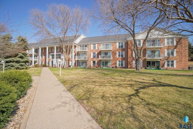 2501 S Kiwanis Ave Avenue 115, Sioux Falls, SD 57105