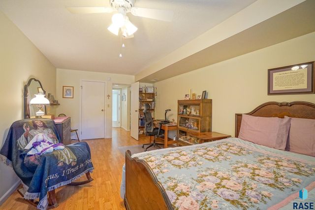 2501 S Kiwanis Ave Avenue 115, Sioux Falls, SD 57105