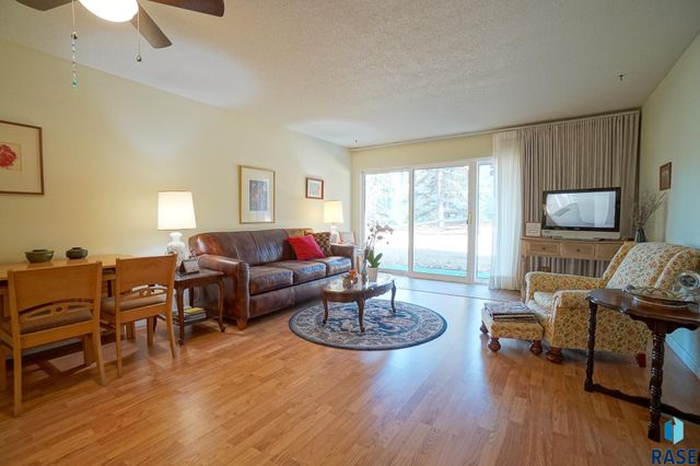 2501 S Kiwanis Ave Avenue 115, Sioux Falls, SD 57105