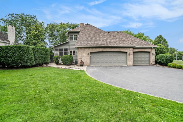 501 Turnberry Drive, Schererville, IN 46375