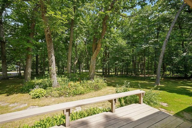 S46W28740 Perren Dale ROAD, Waukesha, WI 53189