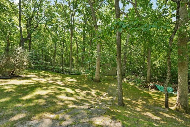 S46W28740 Perren Dale ROAD, Waukesha, WI 53189