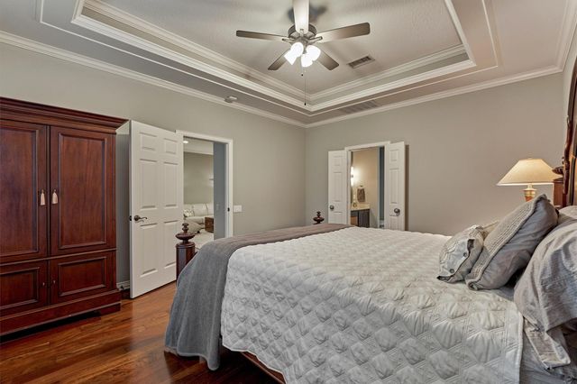 11127 Hunters Landing, Montgomery, TX 77356