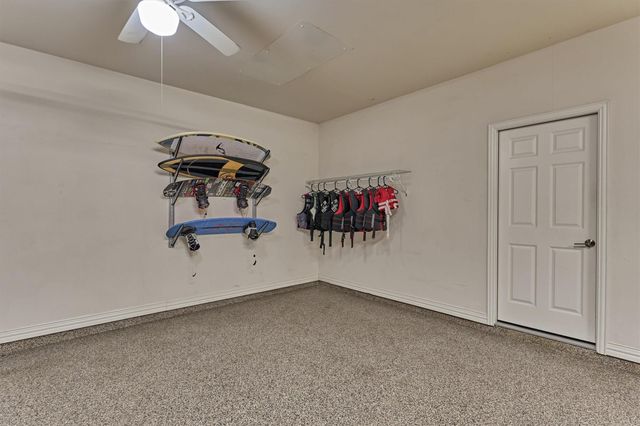 11127 Hunters Landing, Montgomery, TX 77356