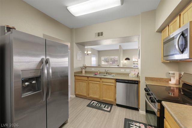 45 Maleena Mesa Street 1711, Henderson, NV 89074