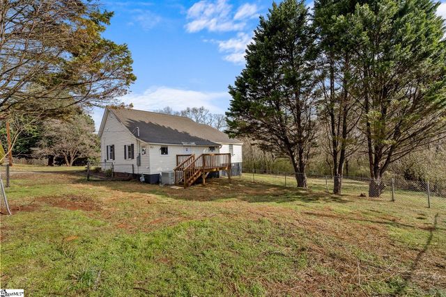 1 Frost Street, Pelzer, SC 29669