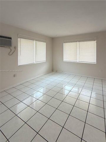 305 Navarre Ave 2, Coral Gables, FL 33134