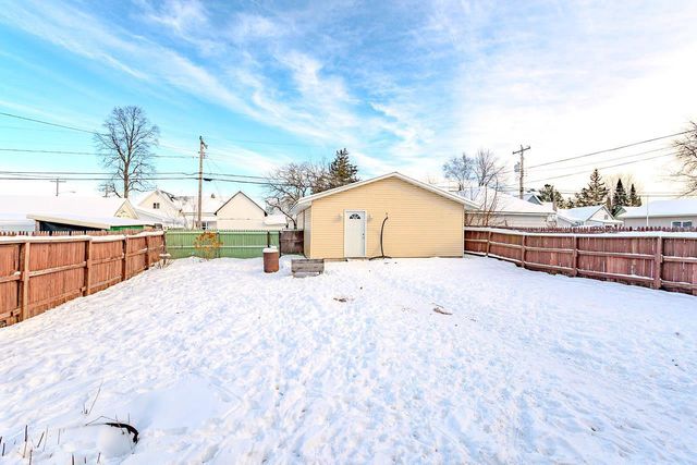 617 N COTTAGE STREET, Merrill, WI 54452