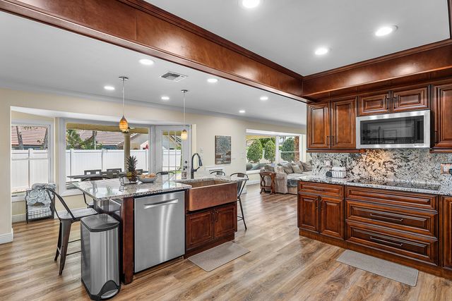 3790 Kings Way, Boca Raton, FL 33434