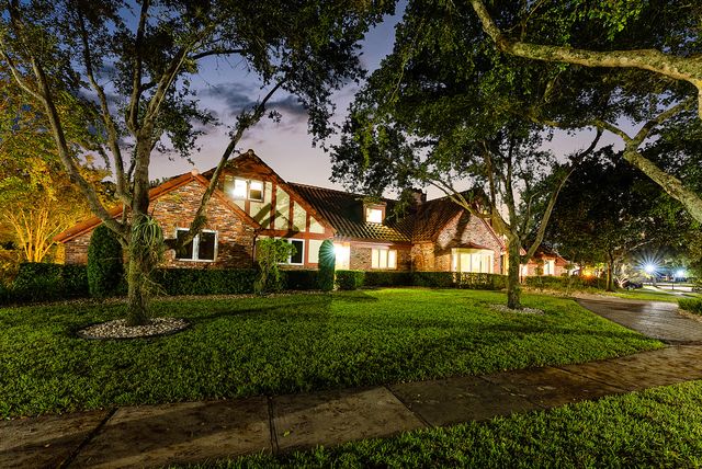 3790 Kings Way, Boca Raton, FL 33434