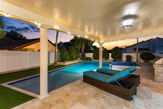 3790 Kings Way, Boca Raton, FL 33434