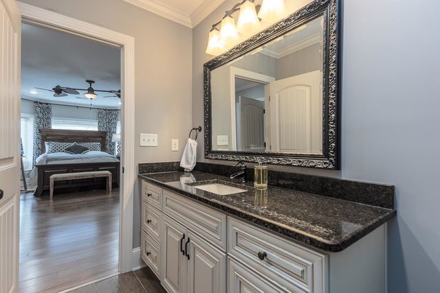 52 SALEM OAKS CV, Atoka, TN 38004