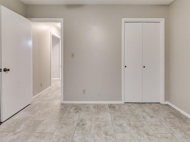 828 Russell Circle, Norman, OK 73071