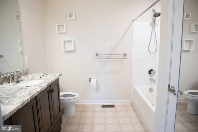 18136 PRESTWICK TER, Hagerstown, MD 21740