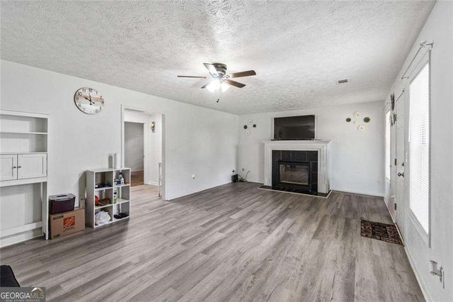 242 Birch Circle, Riverdale, GA 30274