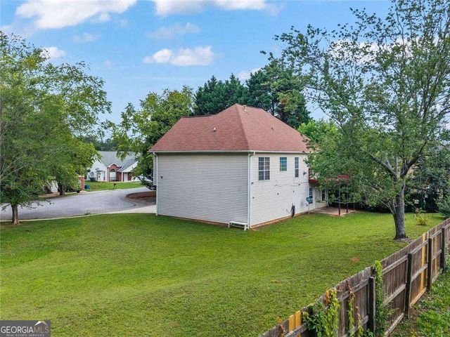 242 Birch Circle, Riverdale, GA 30274