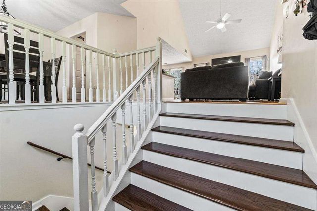 242 Birch Circle, Riverdale, GA 30274