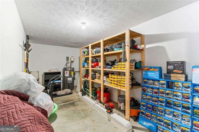 242 Birch Circle, Riverdale, GA 30274