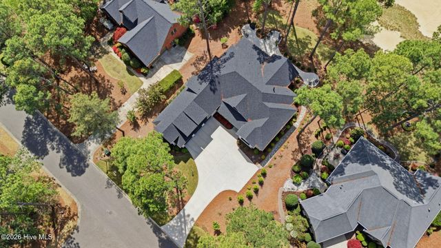 28 Augusta Drive, Southern Pines, NC 28387
