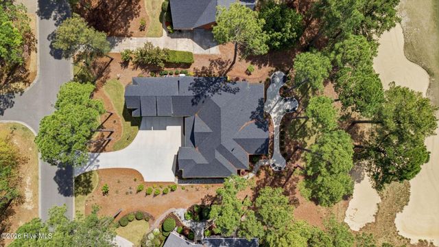 28 Augusta Drive, Southern Pines, NC 28387
