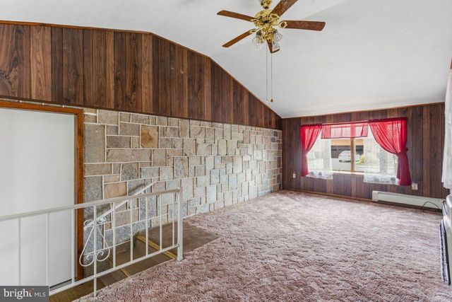19 N JEFFERSON ST, Hanover, PA 17331