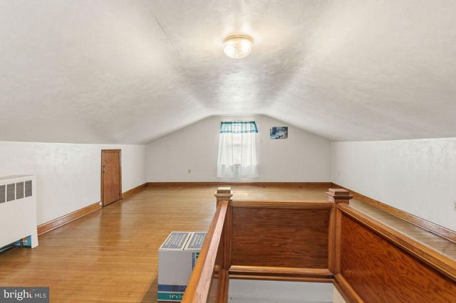 19 N JEFFERSON ST, Hanover, PA 17331