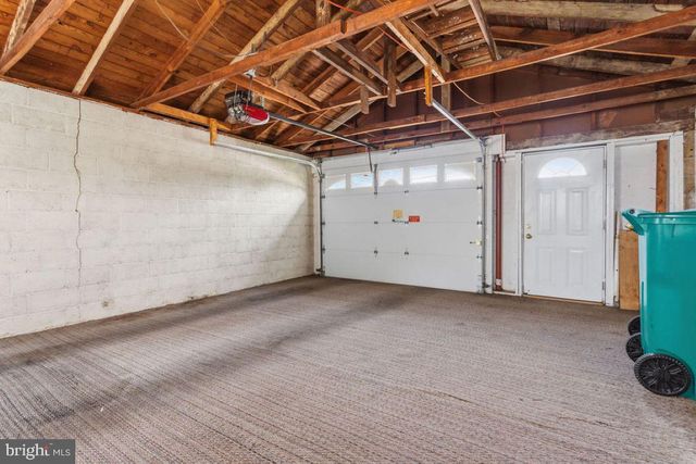19 N JEFFERSON ST, Hanover, PA 17331