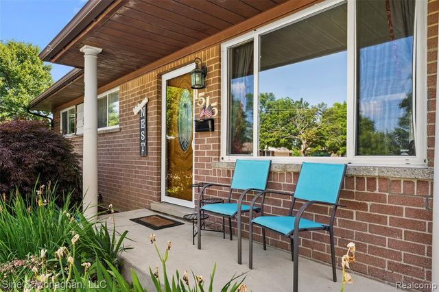 1515 Westchester Street, Westland, MI 48186