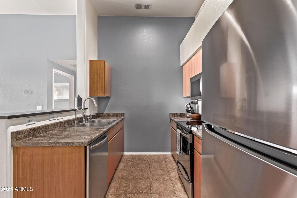 Image 15 of property listing at 14250 W WIGWAM Boulevard 722, Litchfield Park, AZ 85340