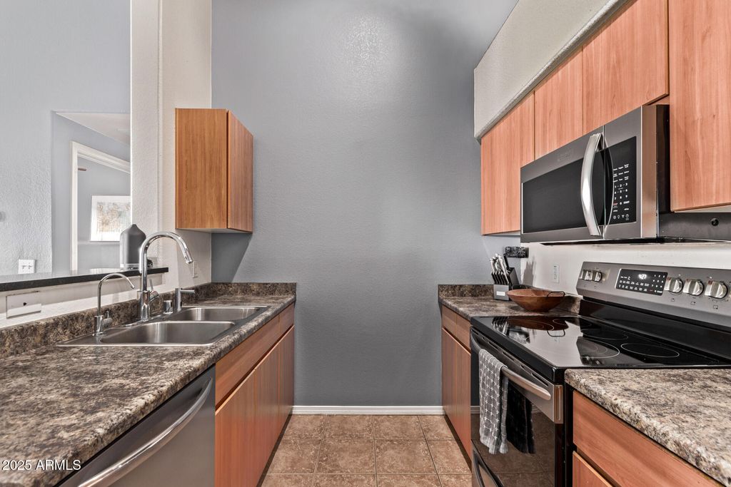 Image 16 of property listing at 14250 W WIGWAM Boulevard 722, Litchfield Park, AZ 85340