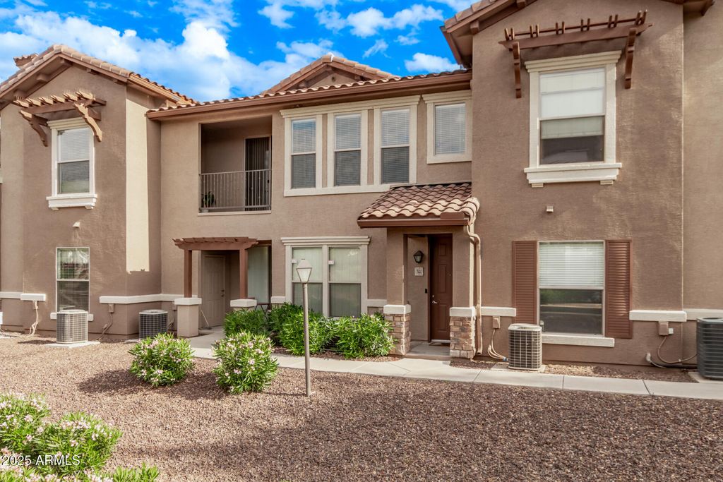 Image 4 of property listing at 14250 W WIGWAM Boulevard 722, Litchfield Park, AZ 85340