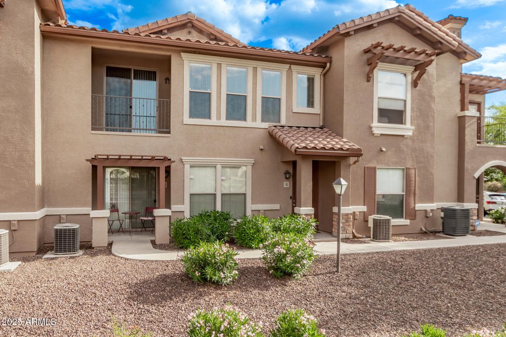 Image 6 of property listing at 14250 W WIGWAM Boulevard 722, Litchfield Park, AZ 85340