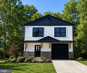 821 MIDDLE RD, Baltimore, MD 21220