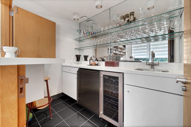 1447 Oak Park Drive, Munster, IN 46321