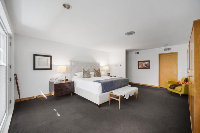 1447 Oak Park Drive, Munster, IN 46321