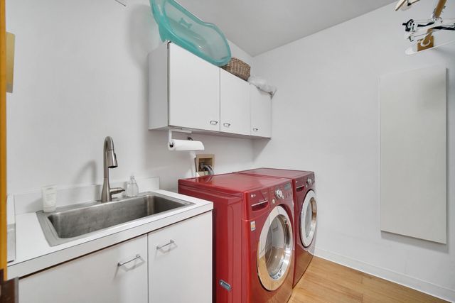 1447 Oak Park Drive, Munster, IN 46321