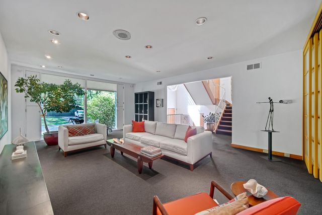 1447 Oak Park Drive, Munster, IN 46321