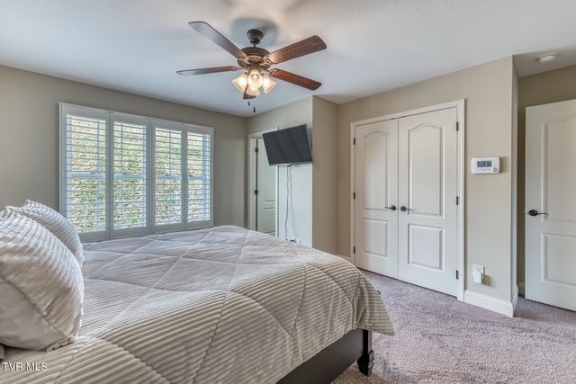 664 Grays Pointe Court -, Johnson City, TN 37615