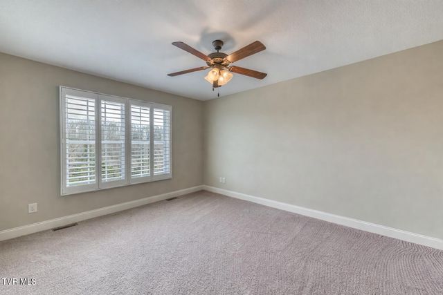 664 Grays Pointe Court -, Johnson City, TN 37615