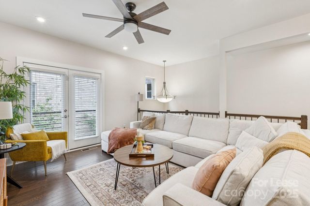 12106 Brooklyn Avenue, Charlotte, NC 28204