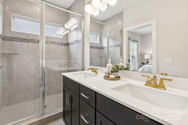 12106 Brooklyn Avenue, Charlotte, NC 28204