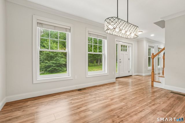 25 Spring Rock Road, East Lyme, CT 06333