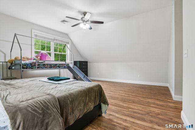 25 Spring Rock Road, East Lyme, CT 06333