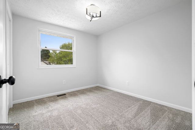 425 Worthington Hills Court, Roswell, GA 30076