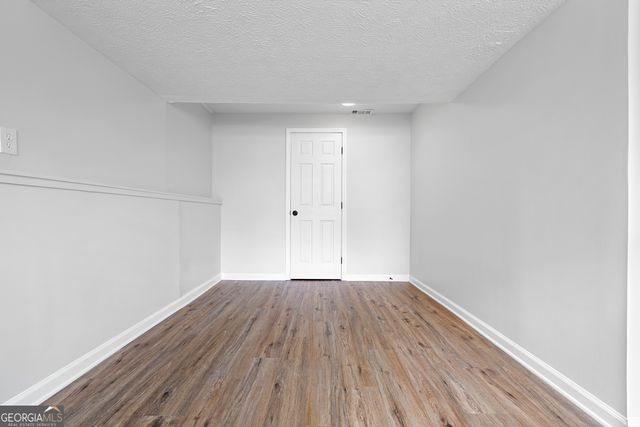 425 Worthington Hills Court, Roswell, GA 30076