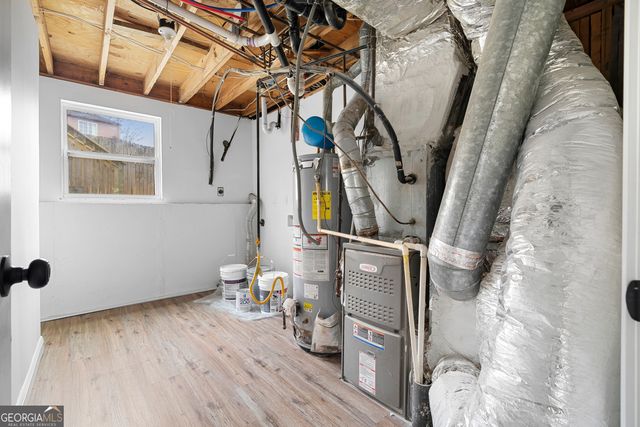 425 Worthington Hills Court, Roswell, GA 30076