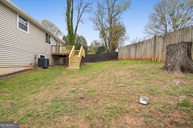 425 Worthington Hills Court, Roswell, GA 30076