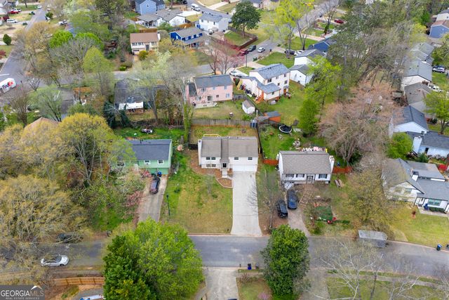 425 Worthington Hills Court, Roswell, GA 30076